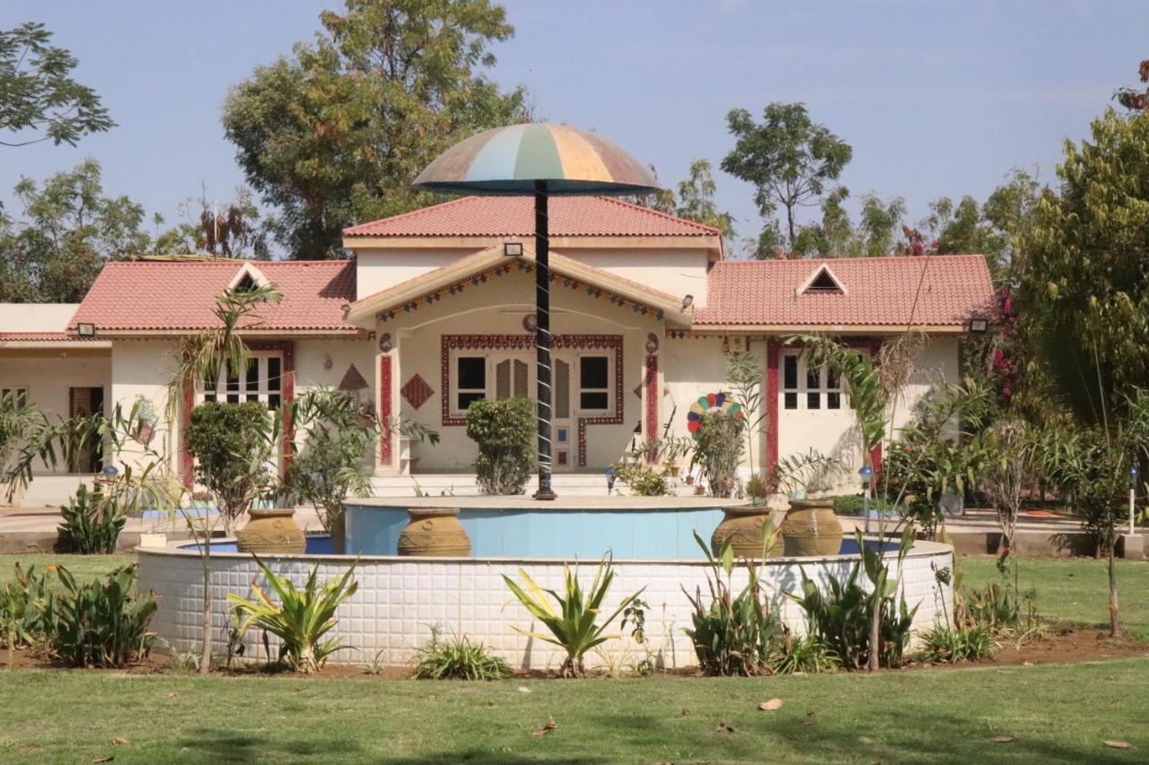 Shyam Home Stay Bhuj Luaran gambar
